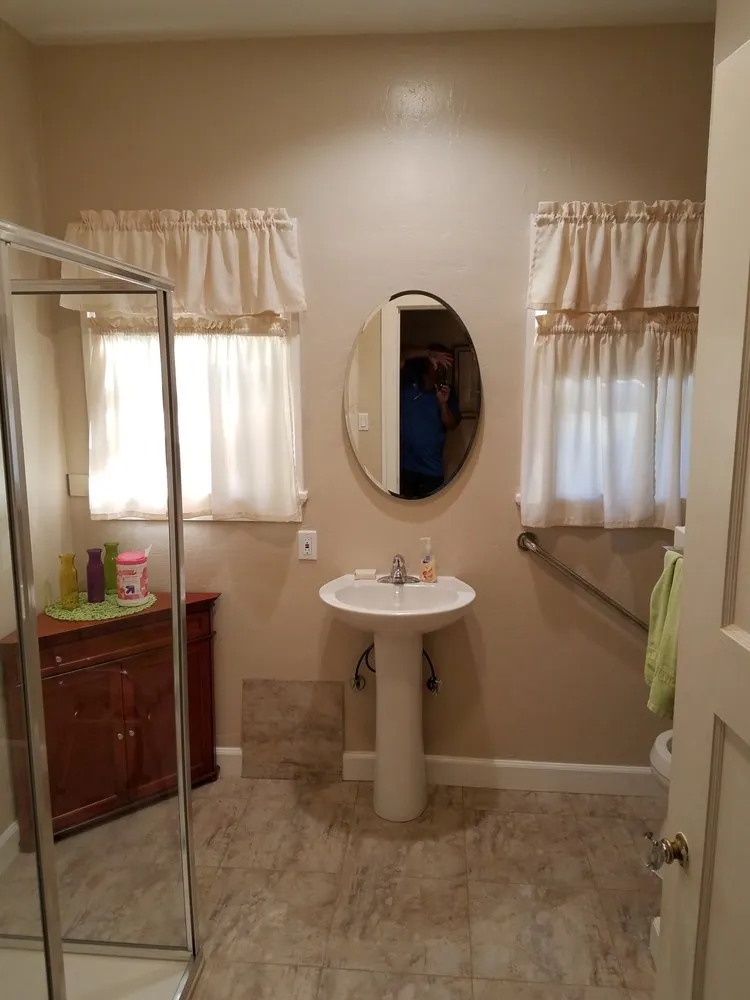 Slide of Custom Komfort Construction & Solar