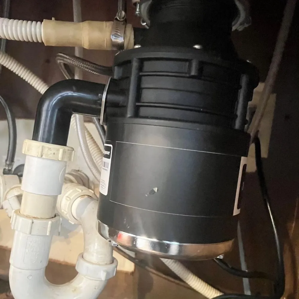 Slide of Custom Manetenance