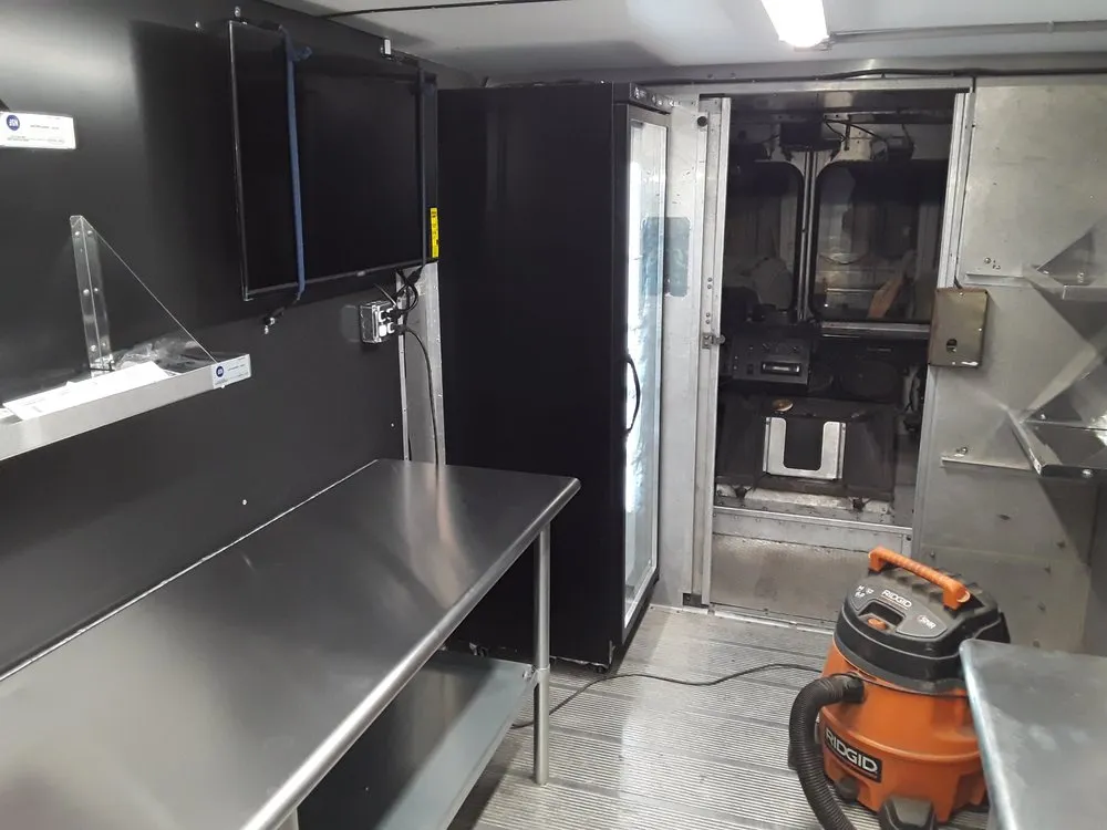 Slide of Custom Oasen