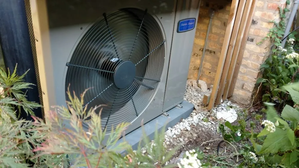 Slide of Custom Seasons Heating & Cooling