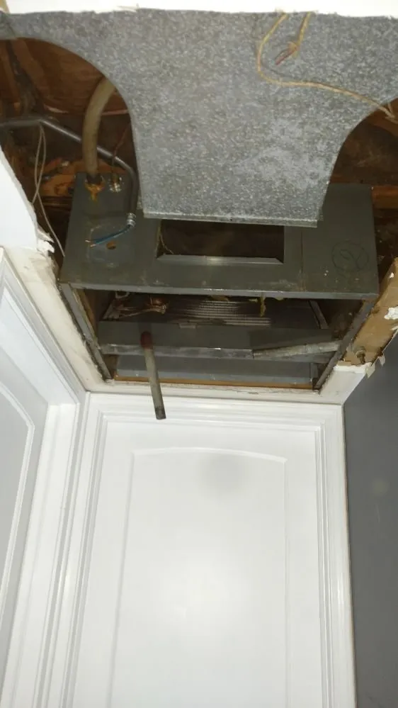 Slide of Custom Seasons Heating & Cooling