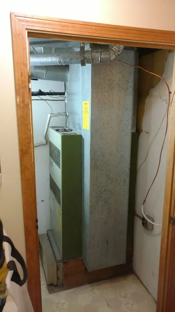 Slide of Custom Seasons Heating & Cooling