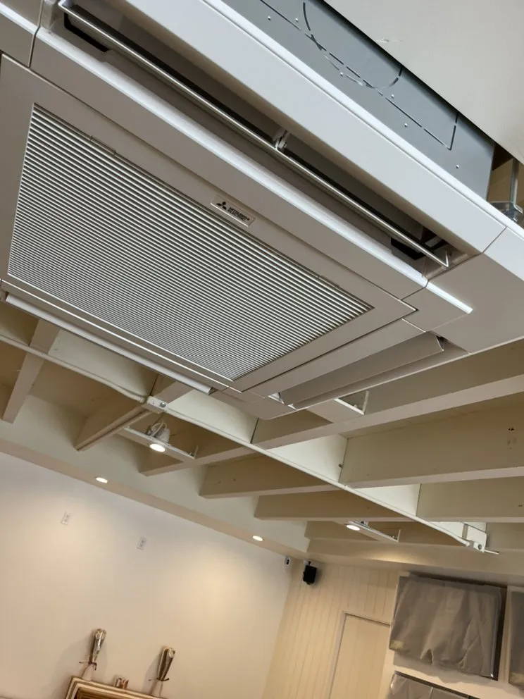 Slide of Czanelle’s Airconditioning & Refrigeration