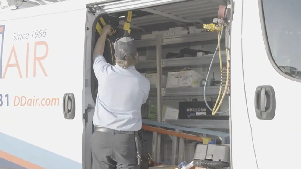 Slide of D & D Air Conditioning