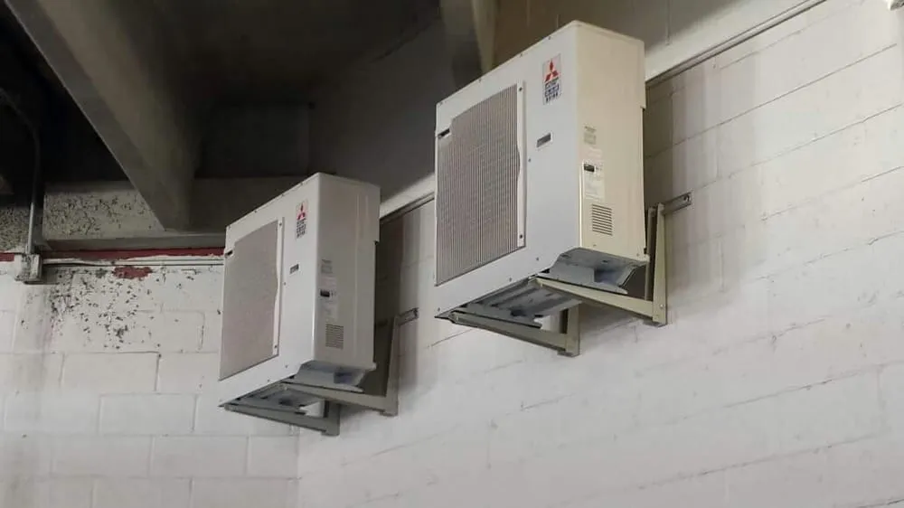 Slide of D & D All Services in One