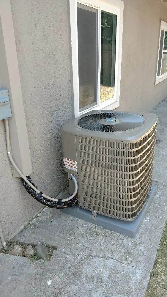 Slide of D & L Heating and Air