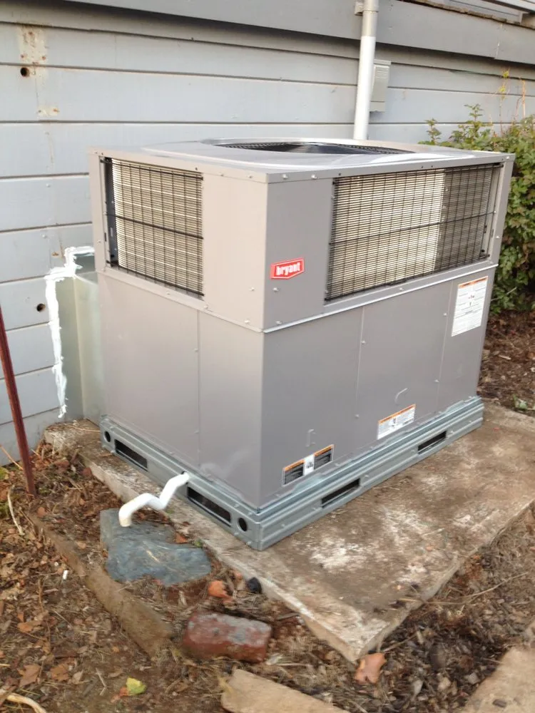 Slide of D & M Contractors