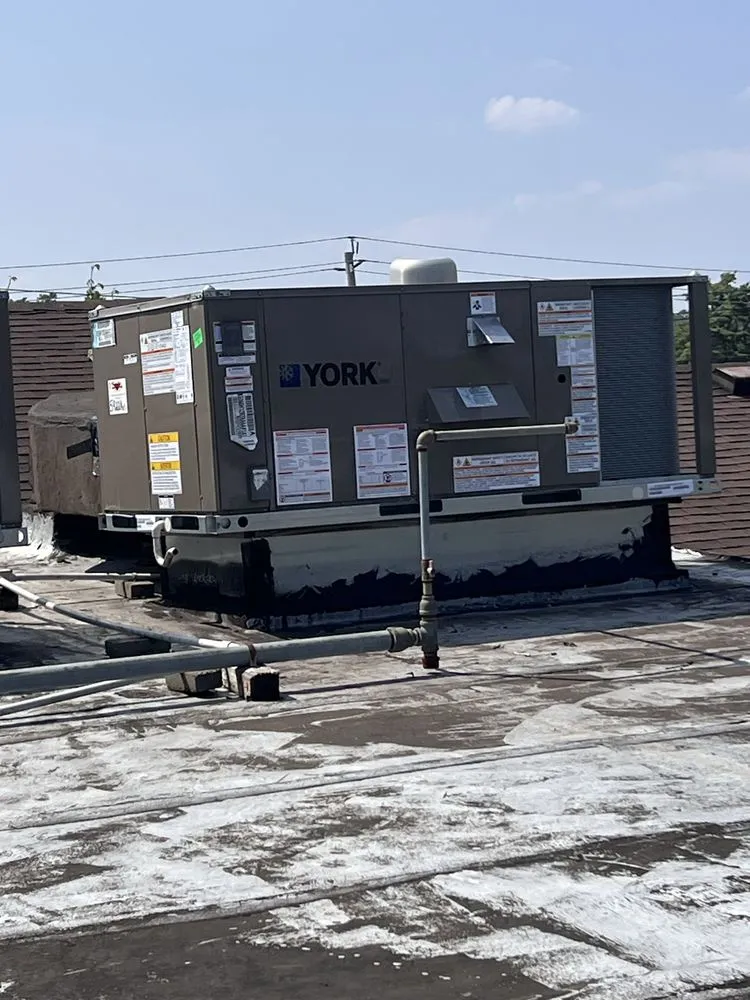 Slide of D & N Climate Control