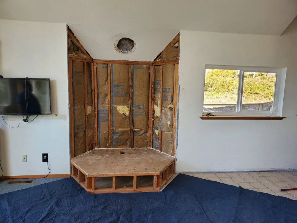 Slide of D & R Construction