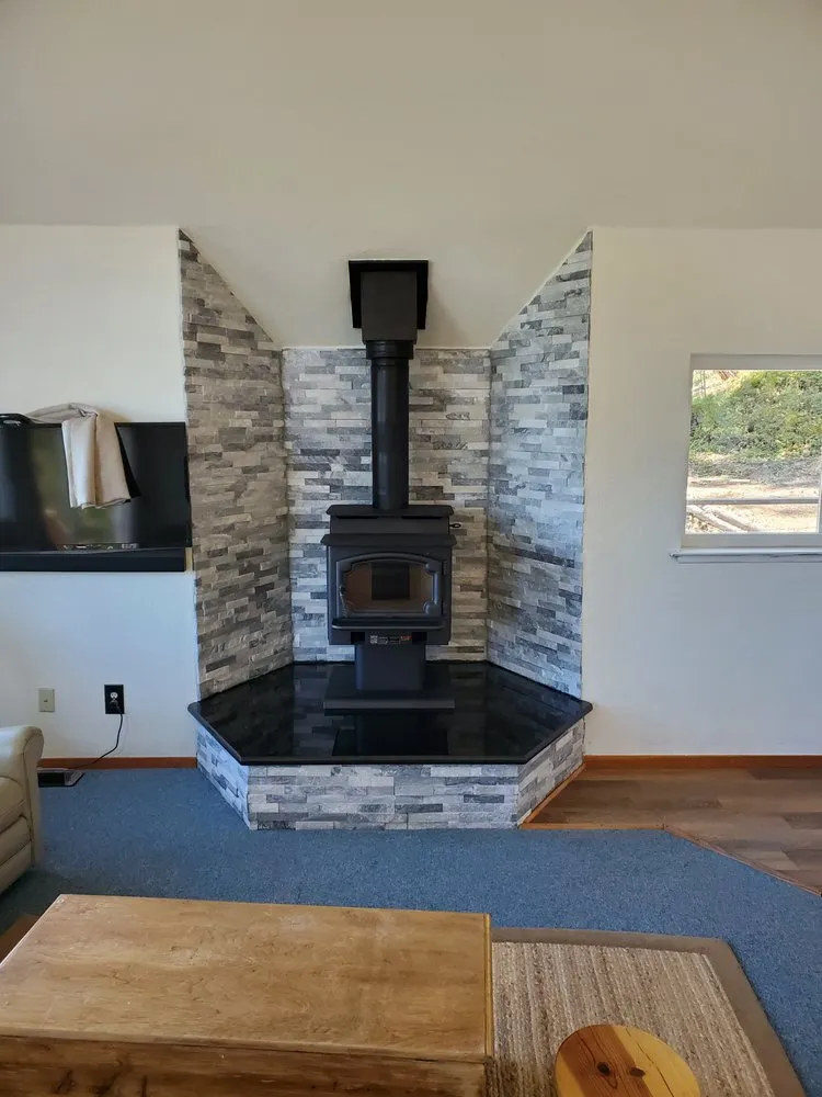 Slide of D & R Construction