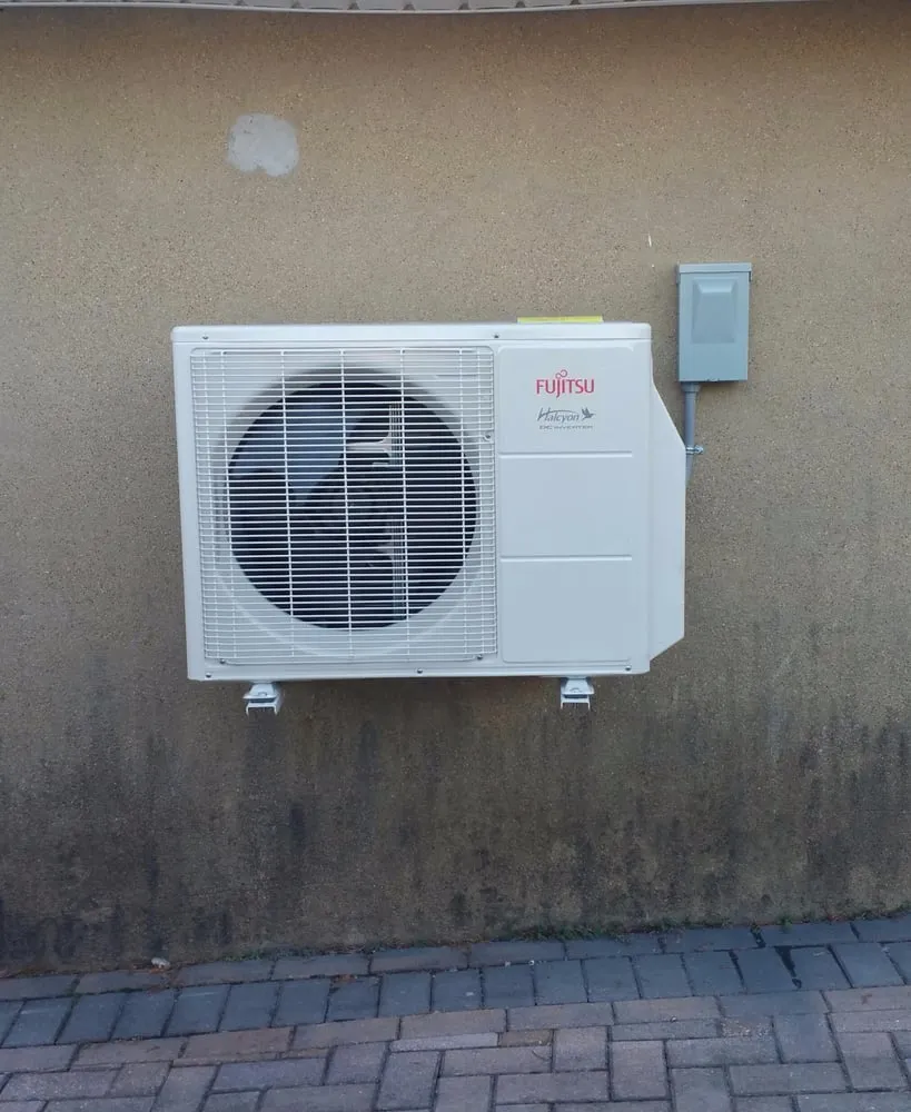 Slide of D & R Heating & Air Conditioning