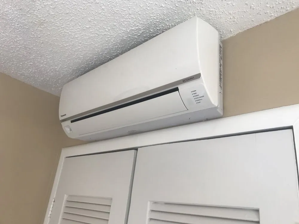 Slide of D Air Conditioning Company