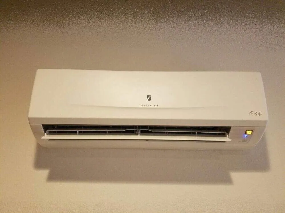 Slide of D Air Conditioning Company