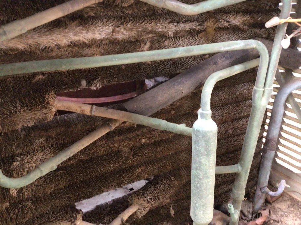 Slide of D and L Mechanical Services