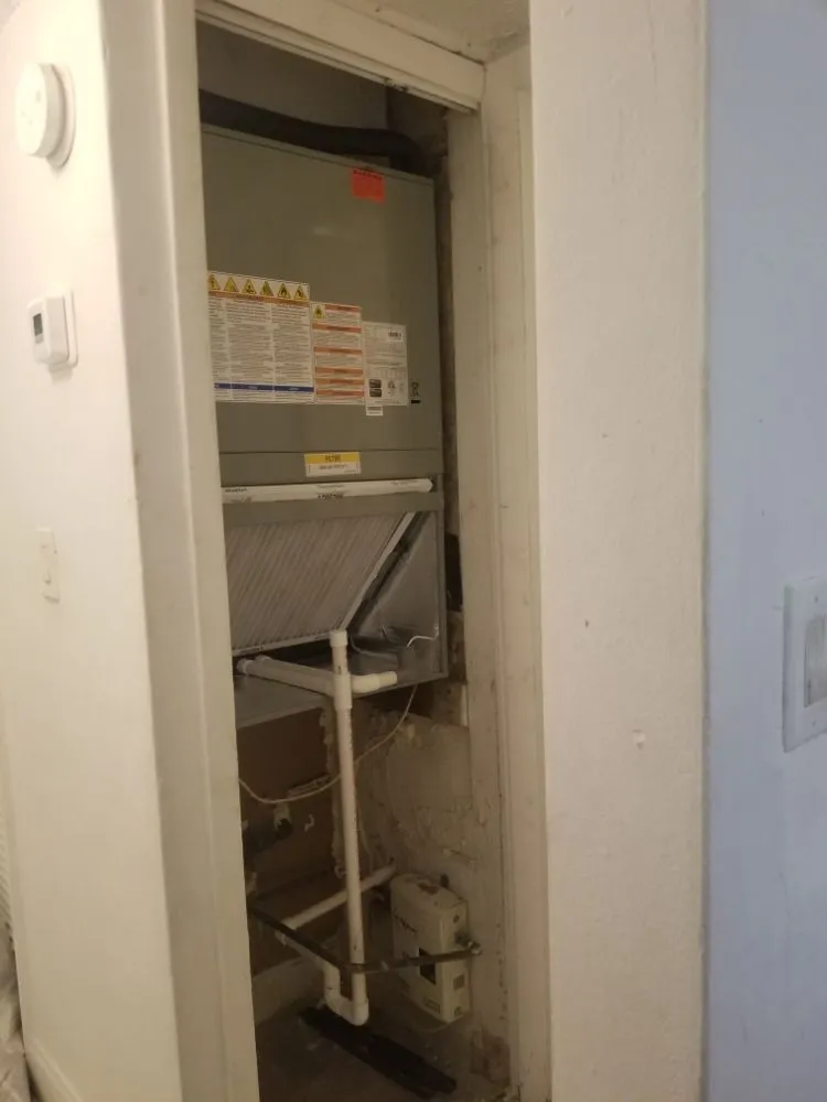 Slide of D B Air Mechanical