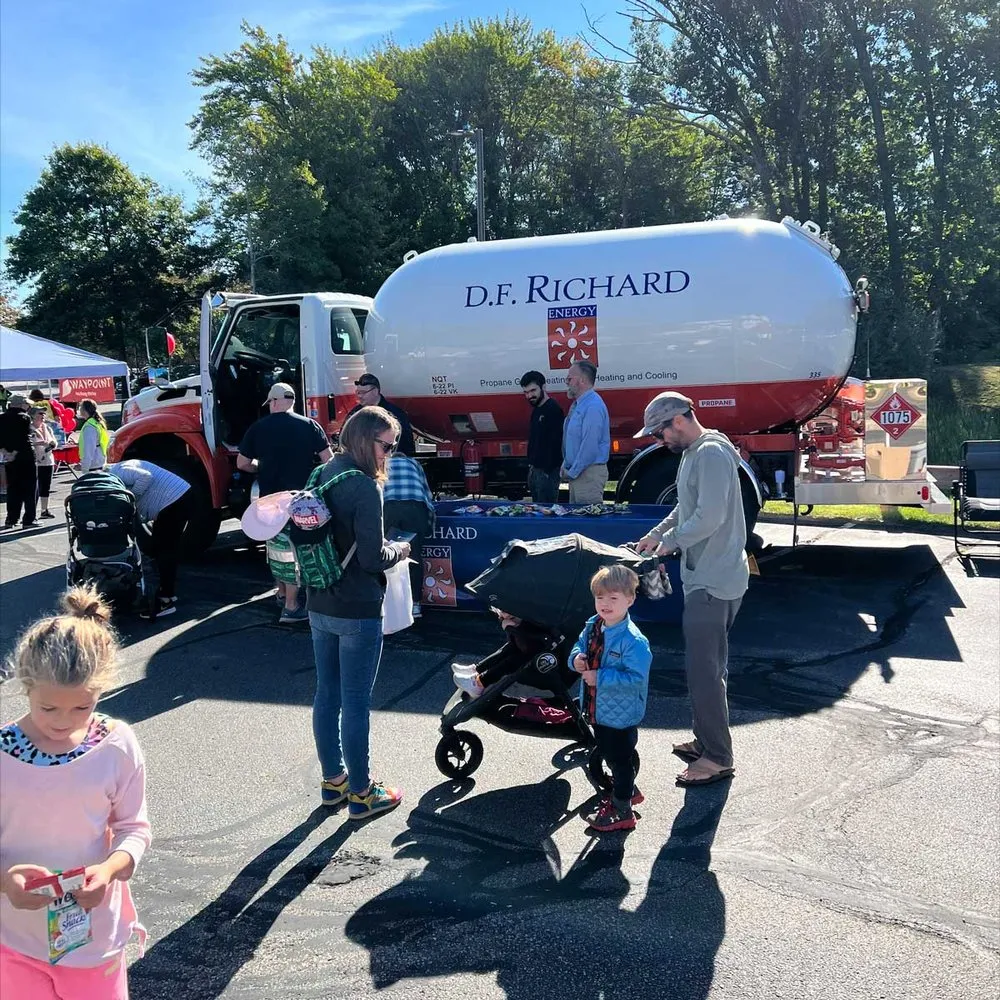 Slide of D F Richard Energy