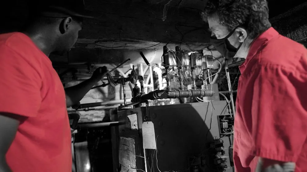 Slide of D Rohde Heating Plumbing & AC