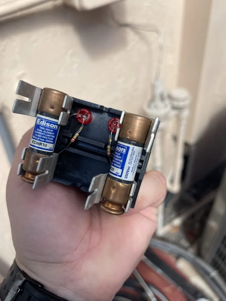 Slide of Dade Super Cool Air Conditioning