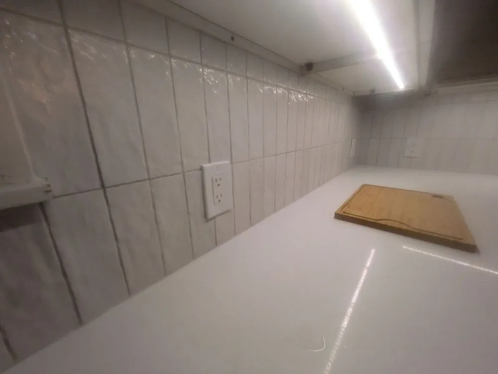 Slide of Dadz Electric