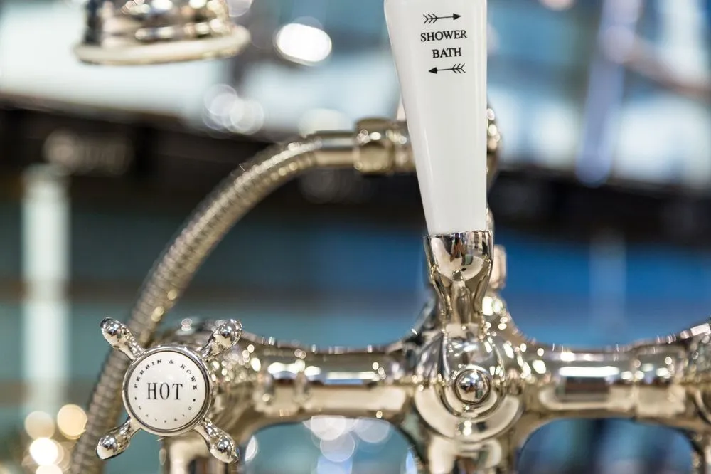 Slide of Dahl's Kitchen and Bath