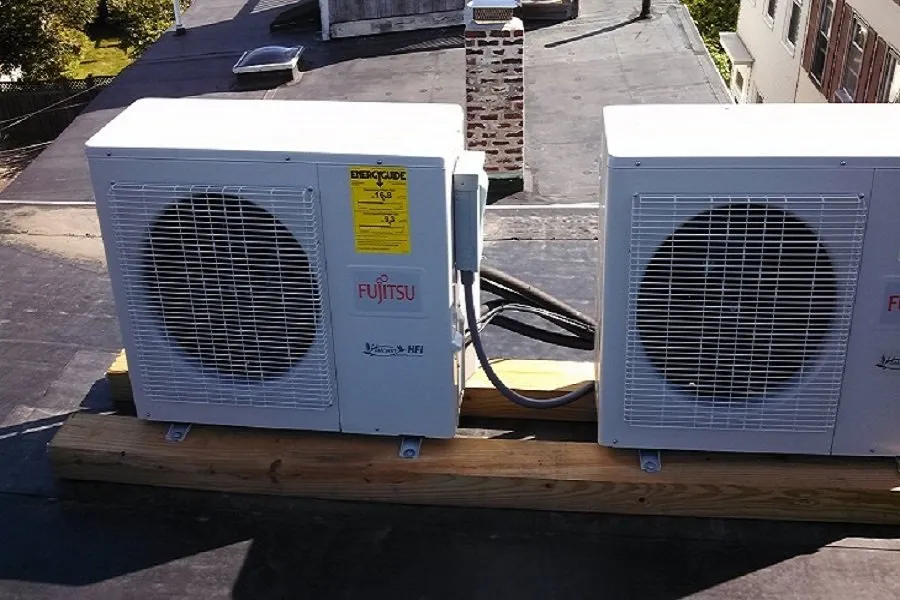 Slide of Dalalelis Electric