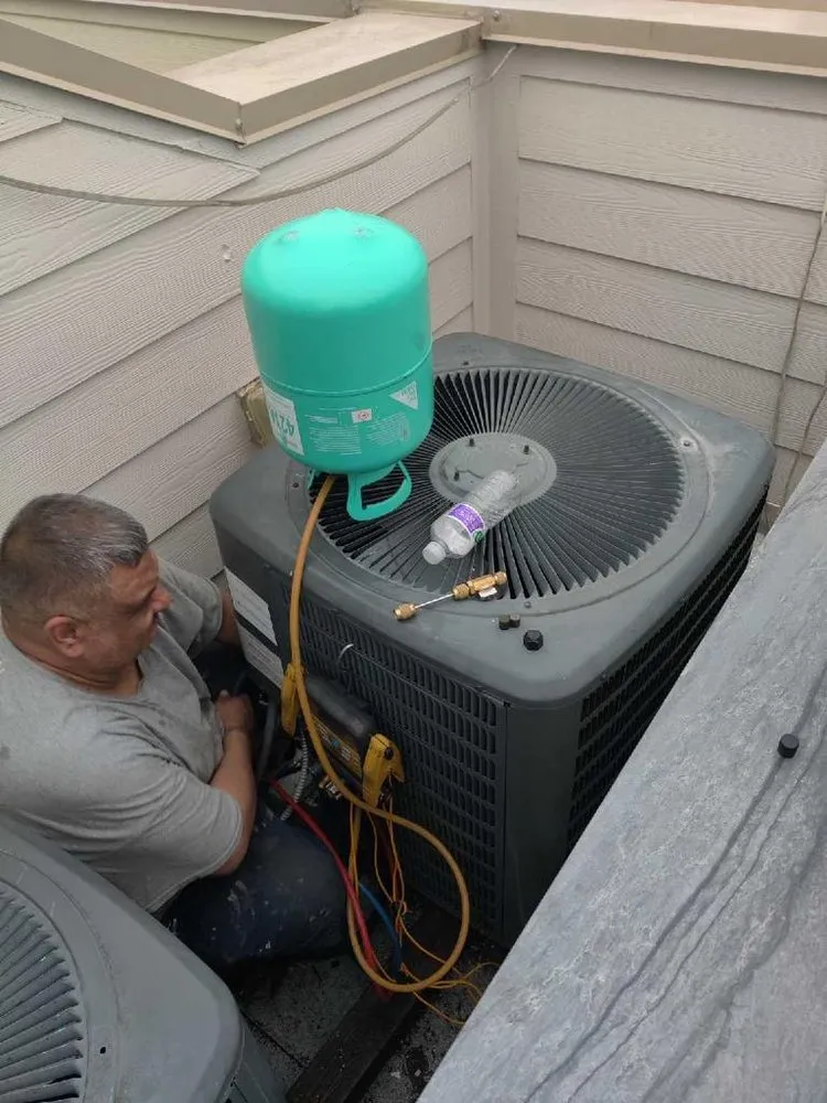 Slide of Dallas Heating and Air Conditioning