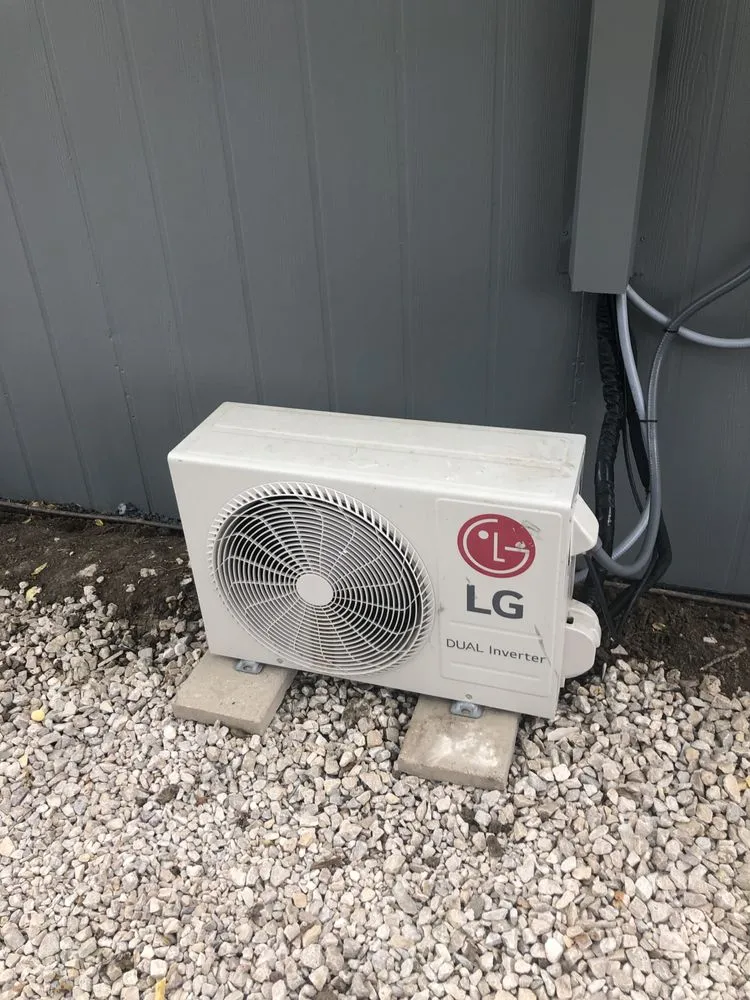 Slide of Damascus Air