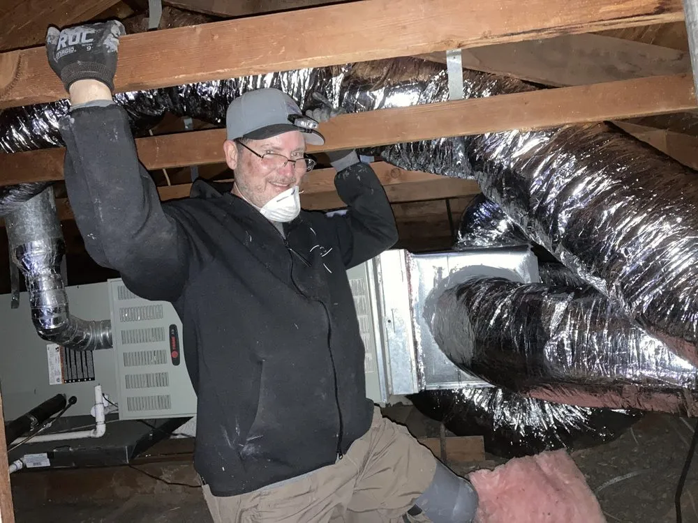 Slide of Damascus Air