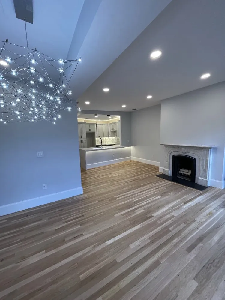 Slide of Dang's The Builder