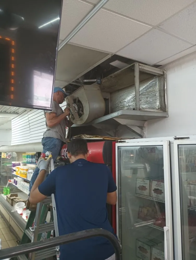 Slide of Daniel Freeze