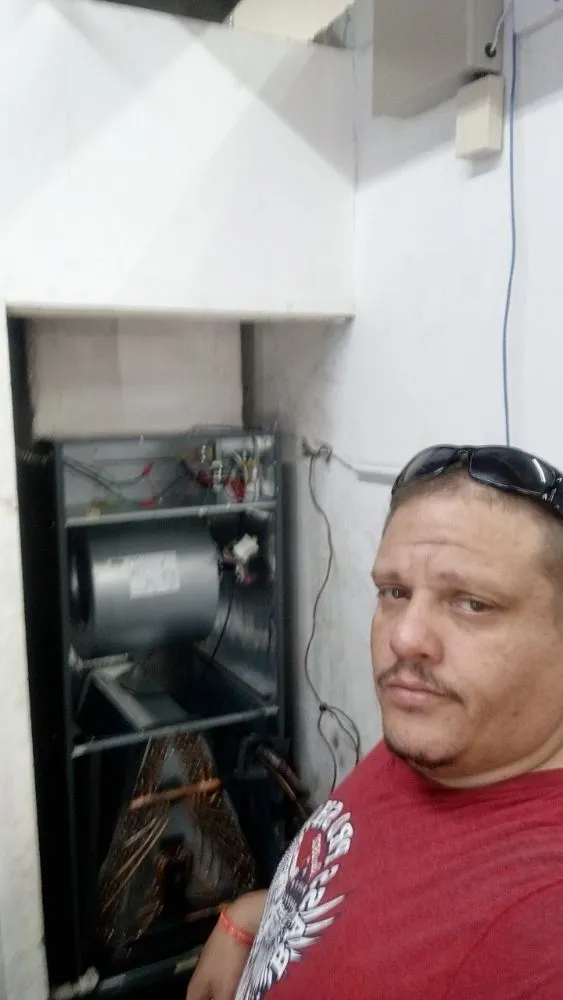 Slide of Daniel Freeze