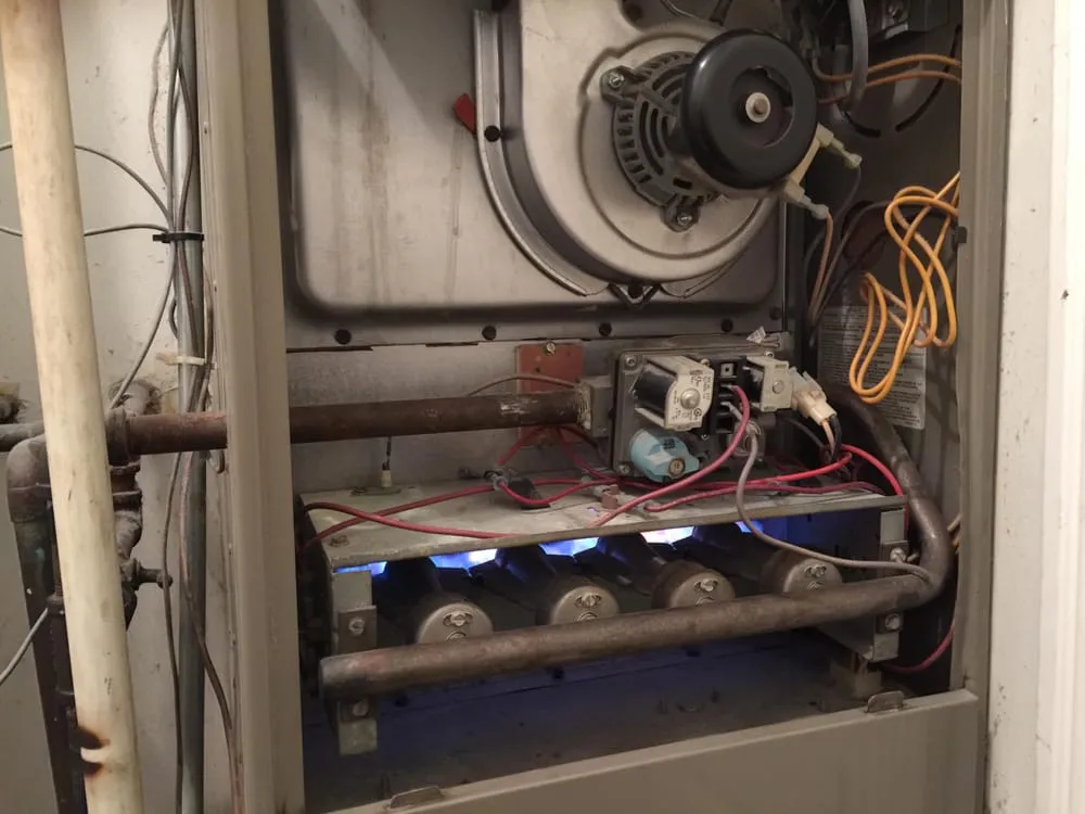 Slide of Daniels Heating & Air Conditioning