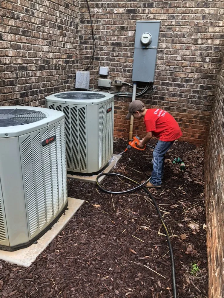 Slide of Daniel's Heating & Air