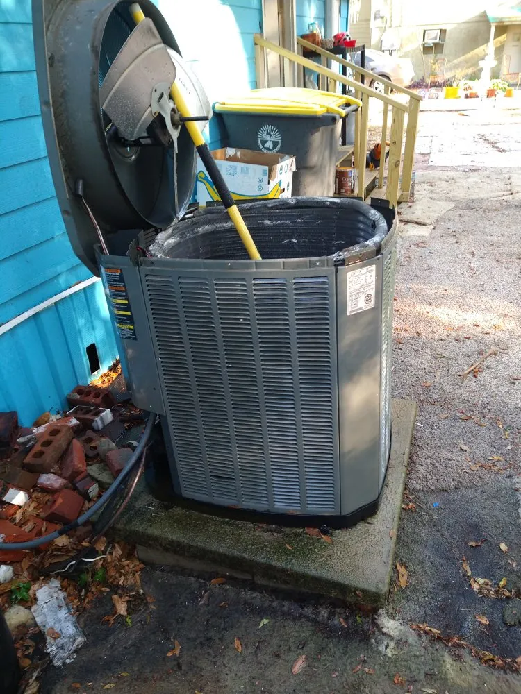 Slide of Danny Air Conditioners