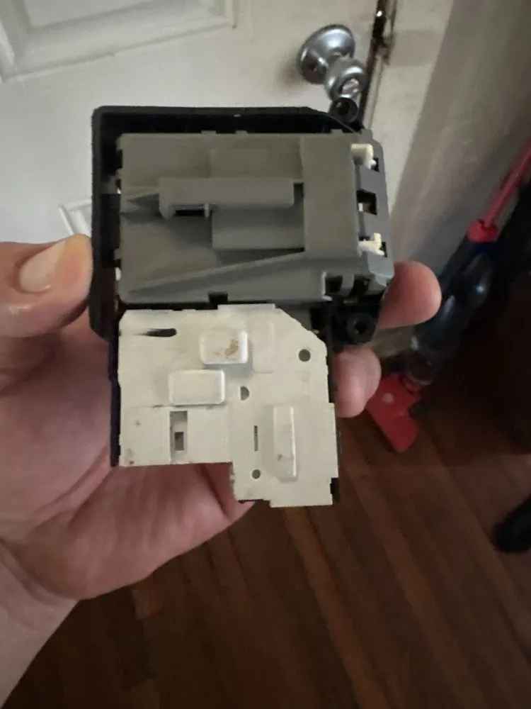 Slide of Danny Appliance Repairs