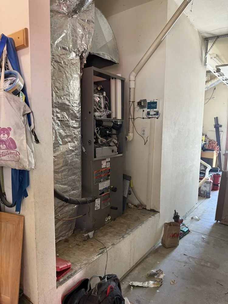 Slide of Danny's Electric & HVAC