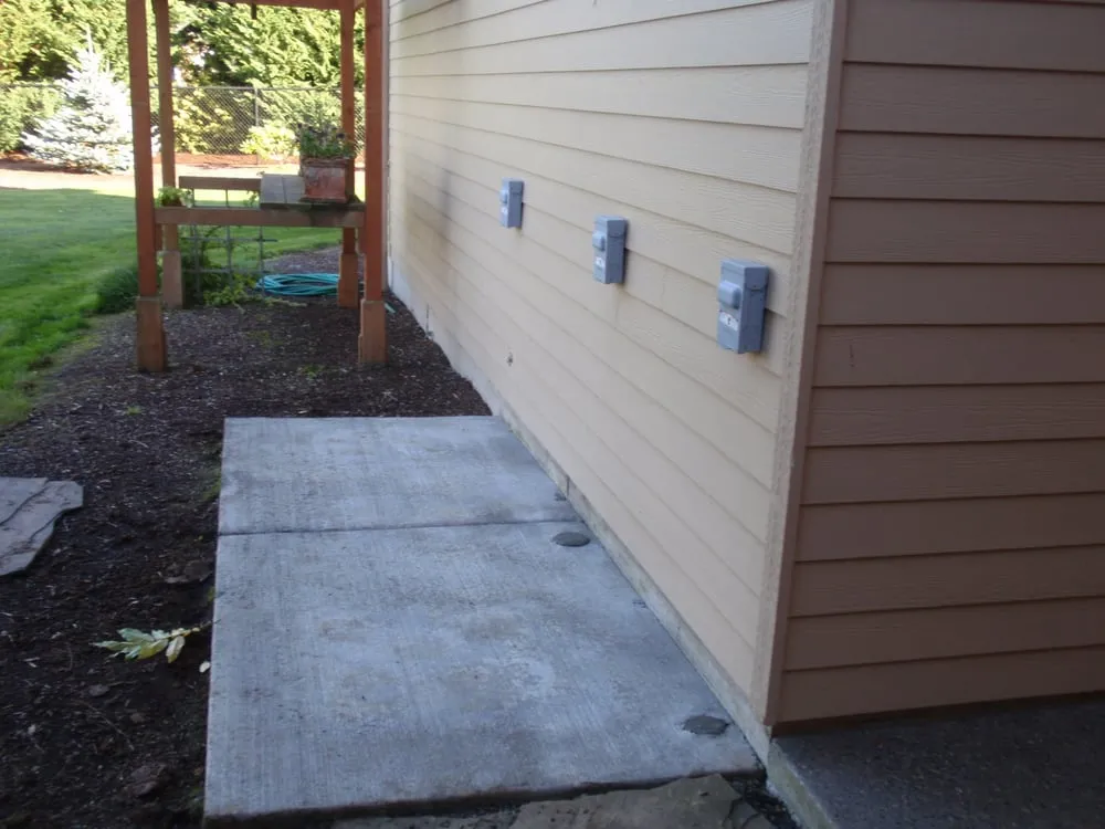 Slide of Dan's Top Notch Heating & Cooling