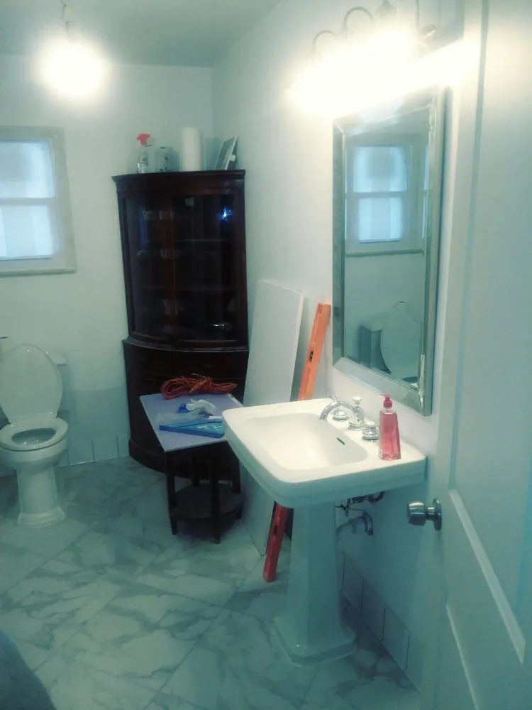 Slide of Daren Linder Repairs