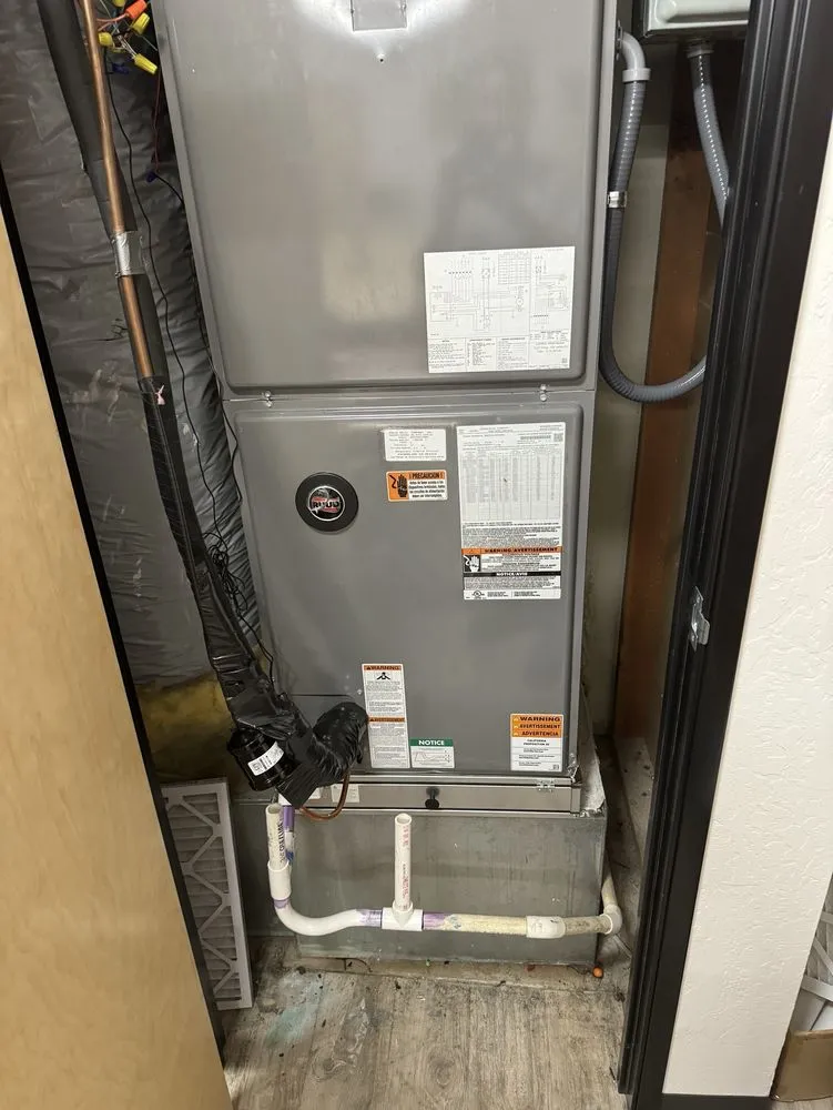 Slide of Darryl's Heating And Air