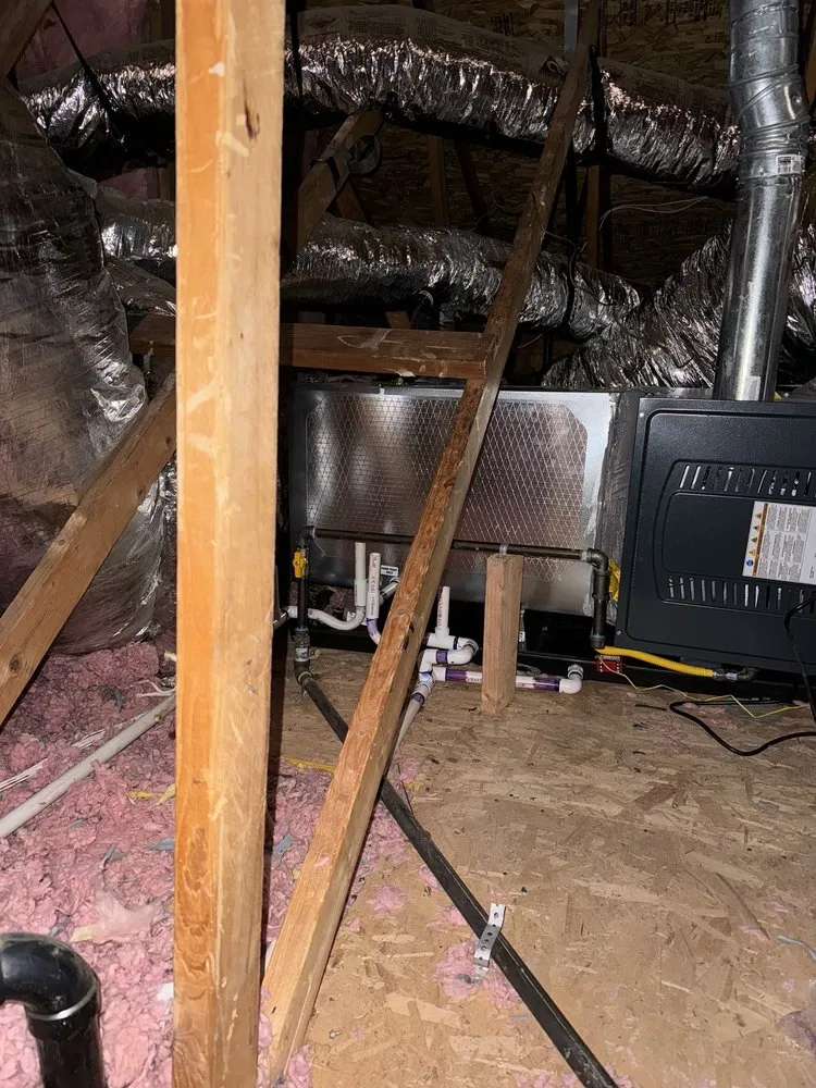 Slide of Darryl's Heating And Air