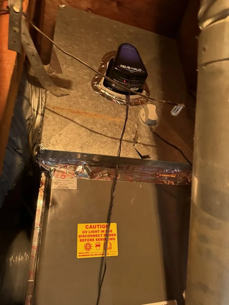 Slide of Darryl's Heating And Air