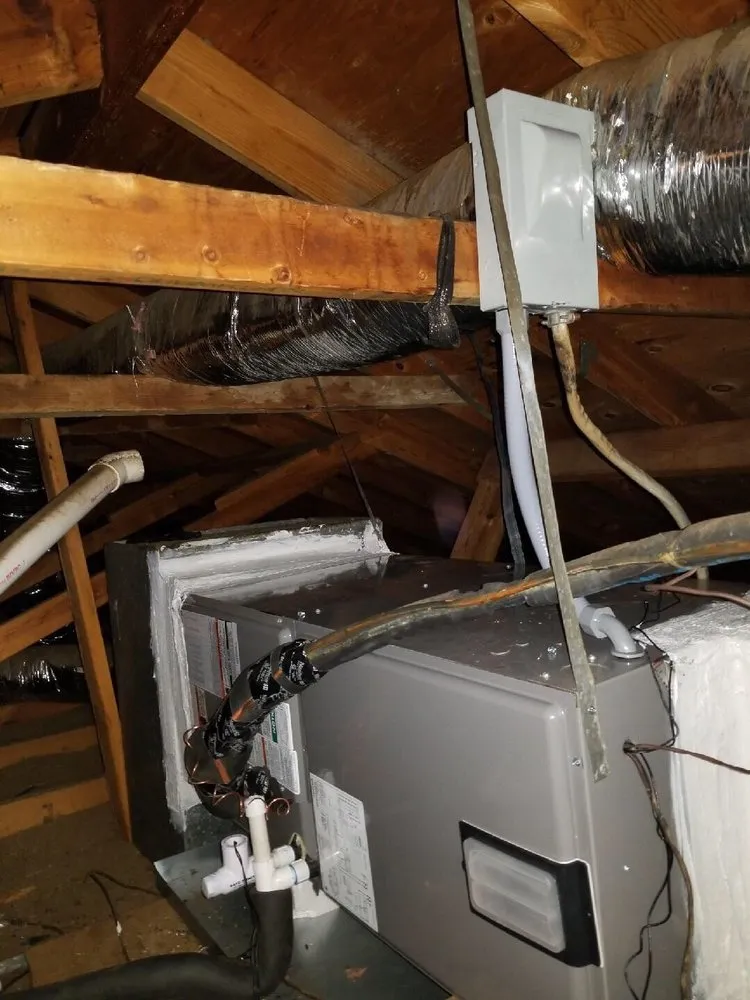 Slide of Daryl's A/C & Heating