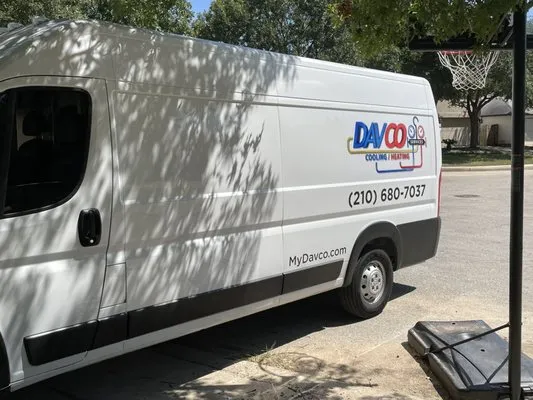 Davco Service Co Logo