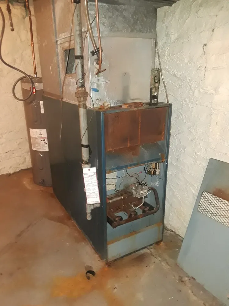 Slide of Dave & Kelly's Heating and Cooling