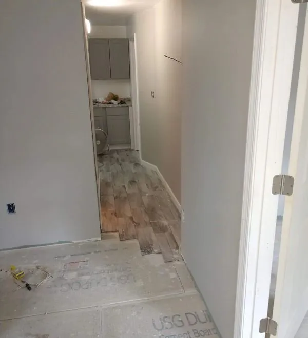 Slide of Dave Services Solutions