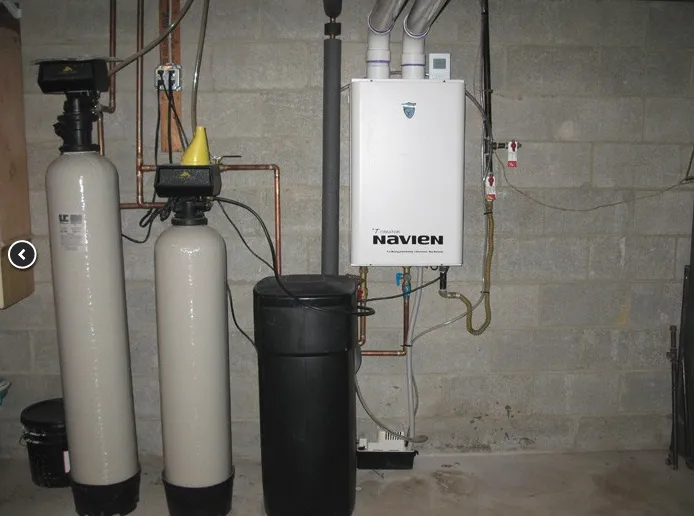 Slide of Dave's Cooling & Heating