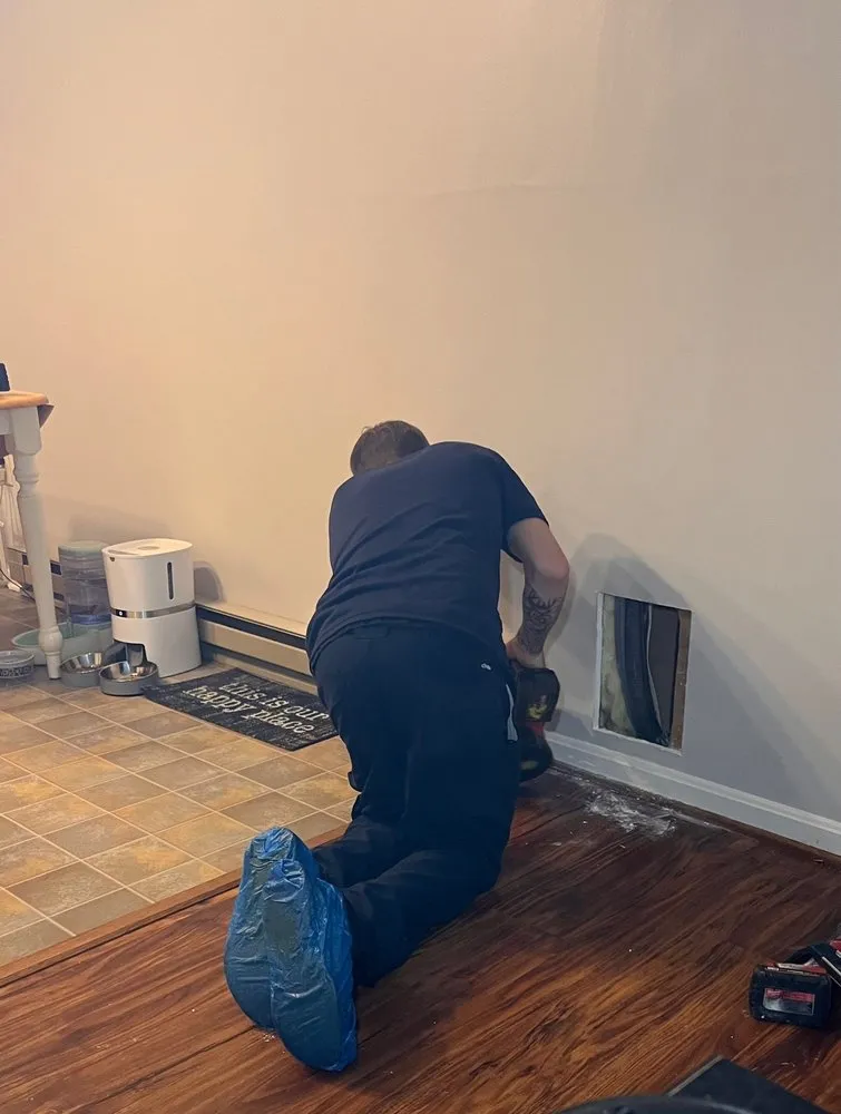 Slide of Dave's Diversified Services