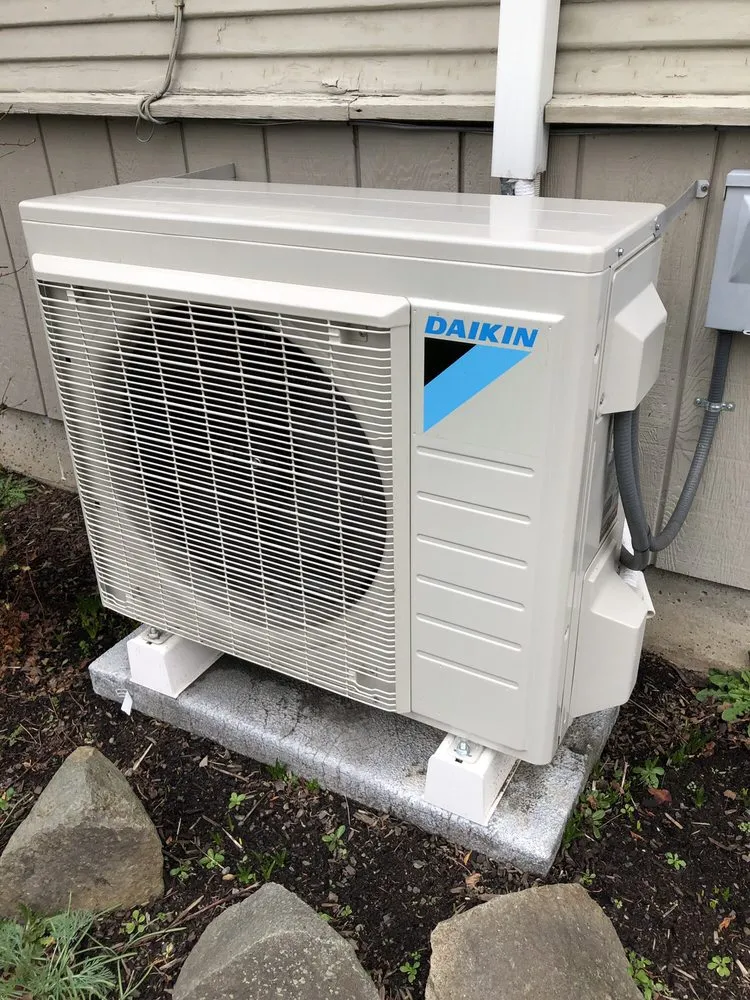 Slide of Dave's Heating & Cooling Service