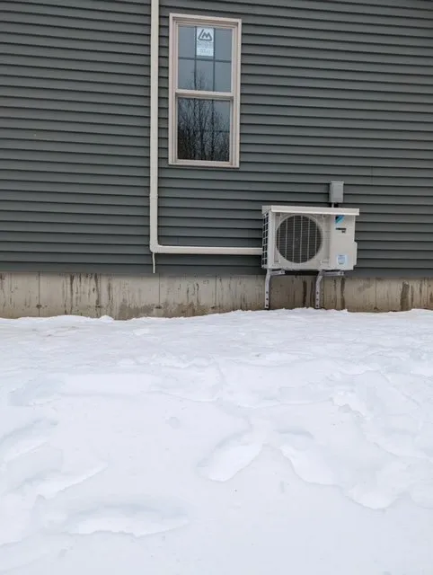 Slide of Dave's Mechanical Maintenance