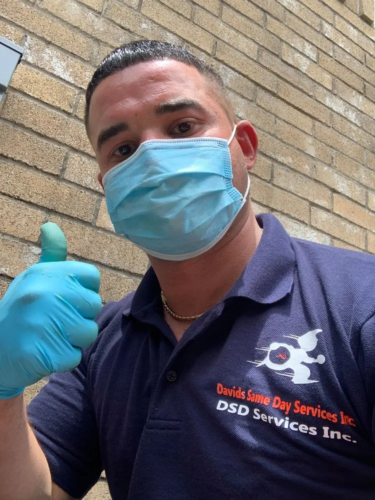 Slide of Davids Same Day Services